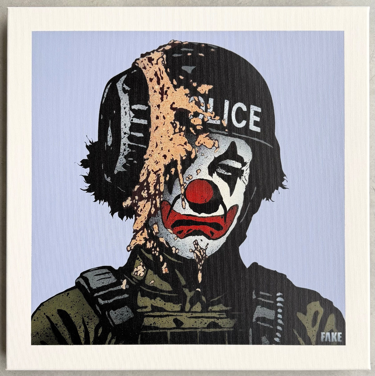 FAKE : "Clown world" (lavender)