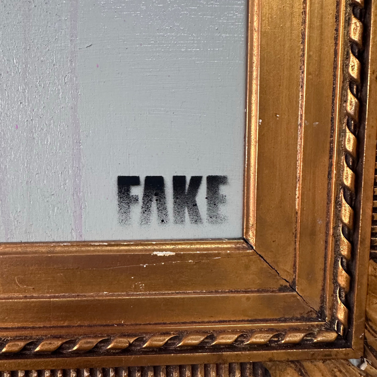 FAKE : "Streetart is dead"